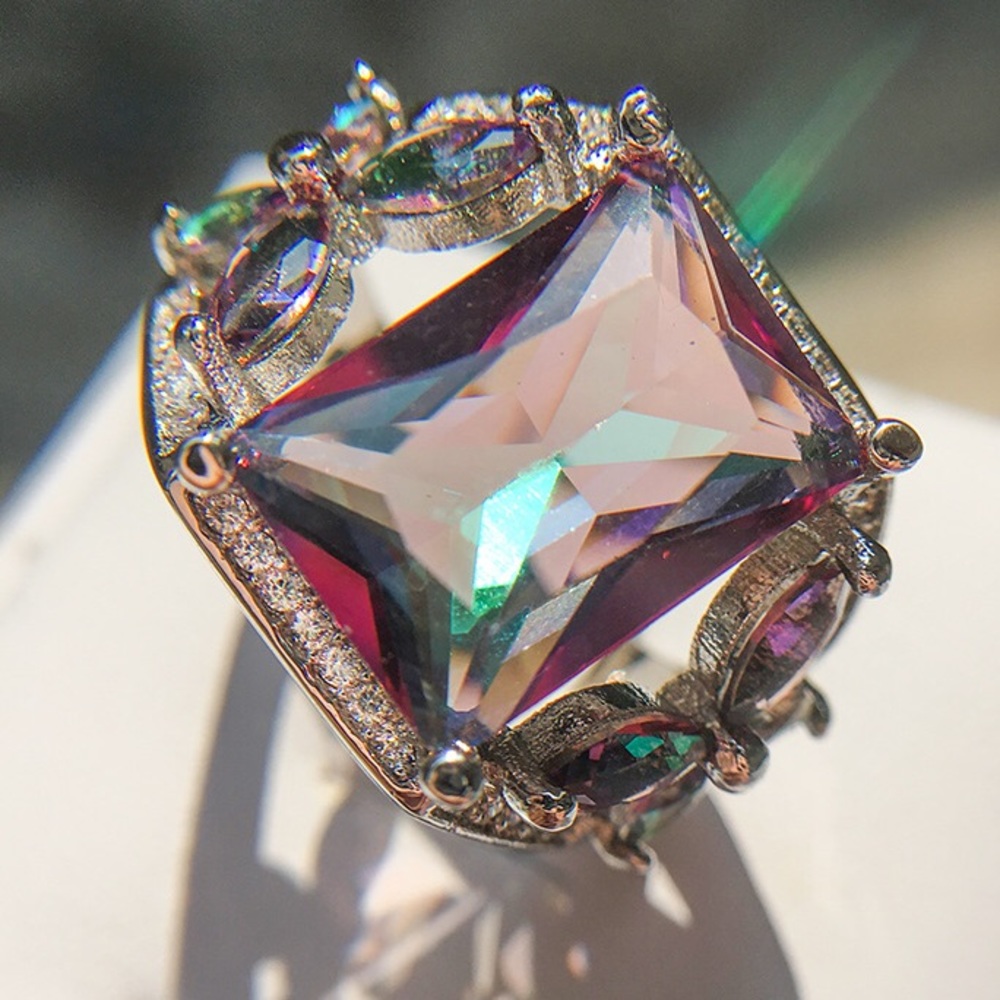 Large stone ring - Picture 6 of 6
